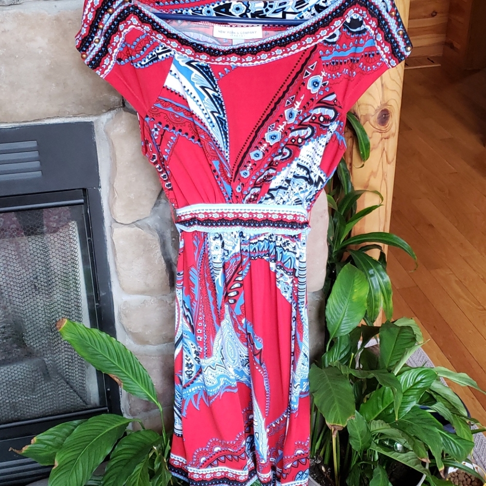 🛍 Bundle and Save 3/$20 NY & Co. Dress (M)